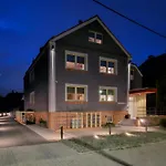 Evmerol 公寓式酒店 3*