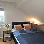 Evmerol 公寓式酒店 3*