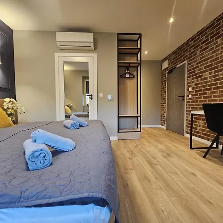Apartmanhotel Evmerol 3*